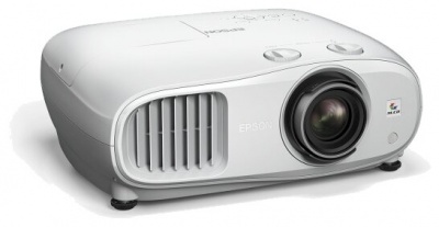 Мультимедийный проектор Epson EH-TW7000