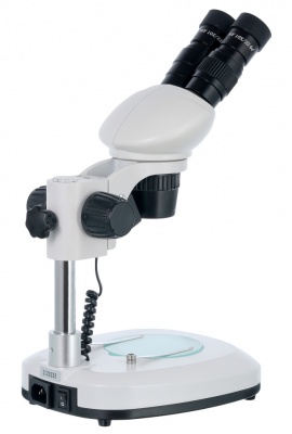 Оптический микроскоп Levenhuk 4ST
