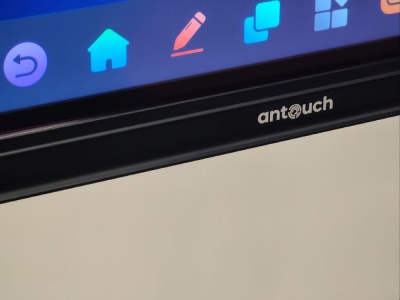 Интерактивная панель Antouch ANTP-65-20icG2.1